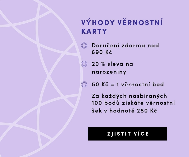 Banner s výhodami věrnostní karty Marionnaud: doprava zdarma nad 690 Kč, narozeninová sleva a odměny za věrnostní body.