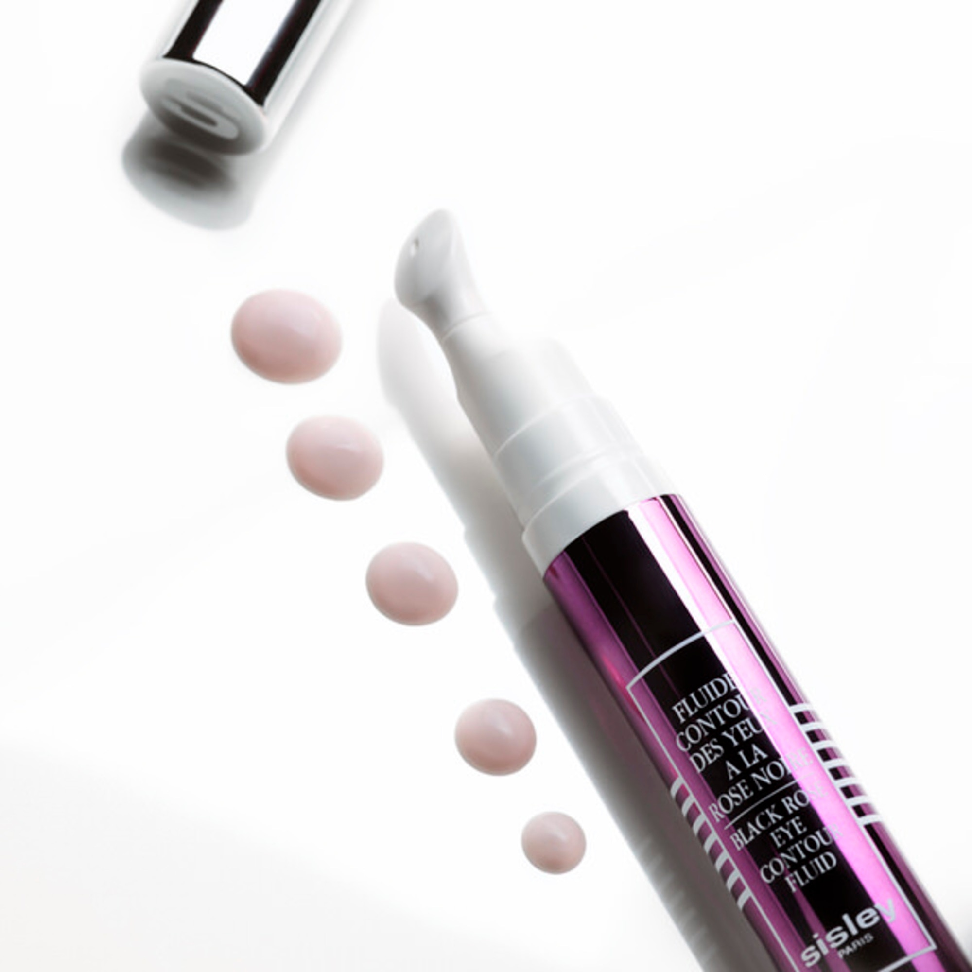 Revitalizační fluid na oční okolí