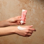 30 ML MARIONNAUD BATH AND BODY CHERRY BLOSSOM & COTTON FLOWER Krém na ruce 5 of 10 Krém na ruce