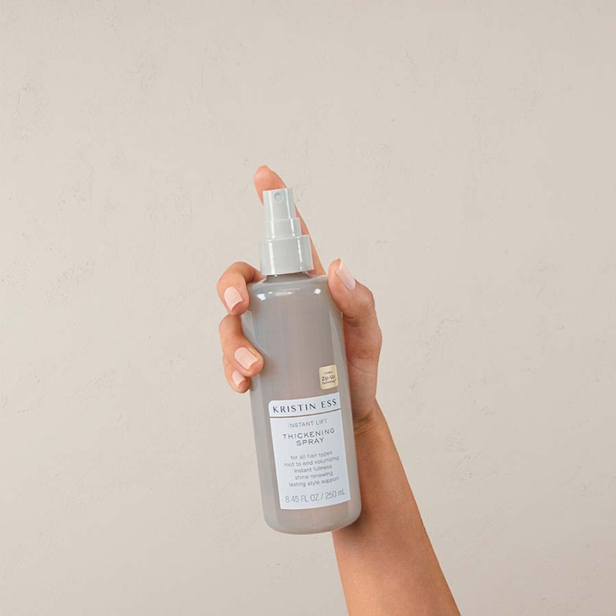 Sprej pro objem vlasů