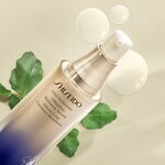 40 ML SHISEIDO VITAL PERFECTION Radiance sérum 3 of 5 Radiance sérum