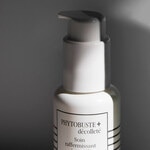 50 ML Sisley PHYTOBUSTE + DÉCOLLETÉ Intenzivní komplex pro zpevnění prsou 4 of 6 Intenzivní komplex pro zpevnění prsou