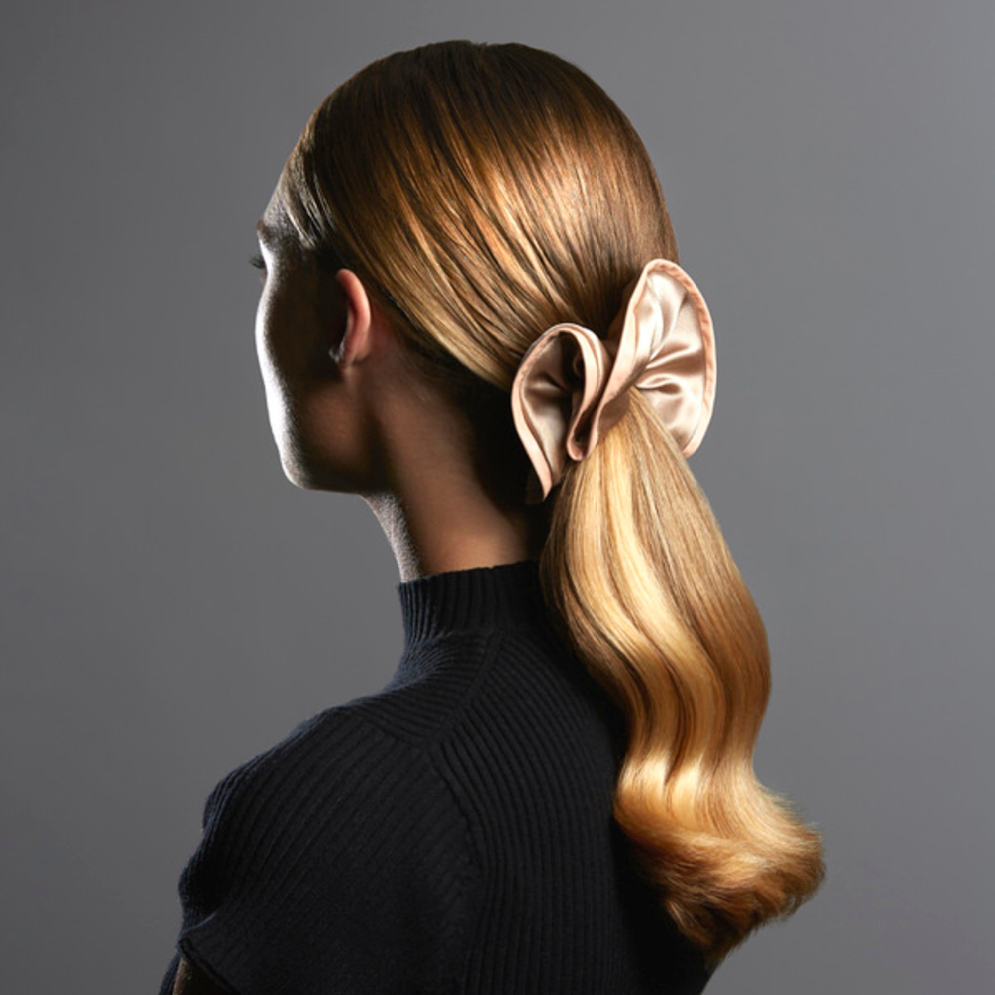 Vlasový kartáč na prozáření a hebkost