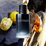 200 ML Dior SAUVAGE Toaletní voda pro muže  2 of 3 Toaletní voda pro muže