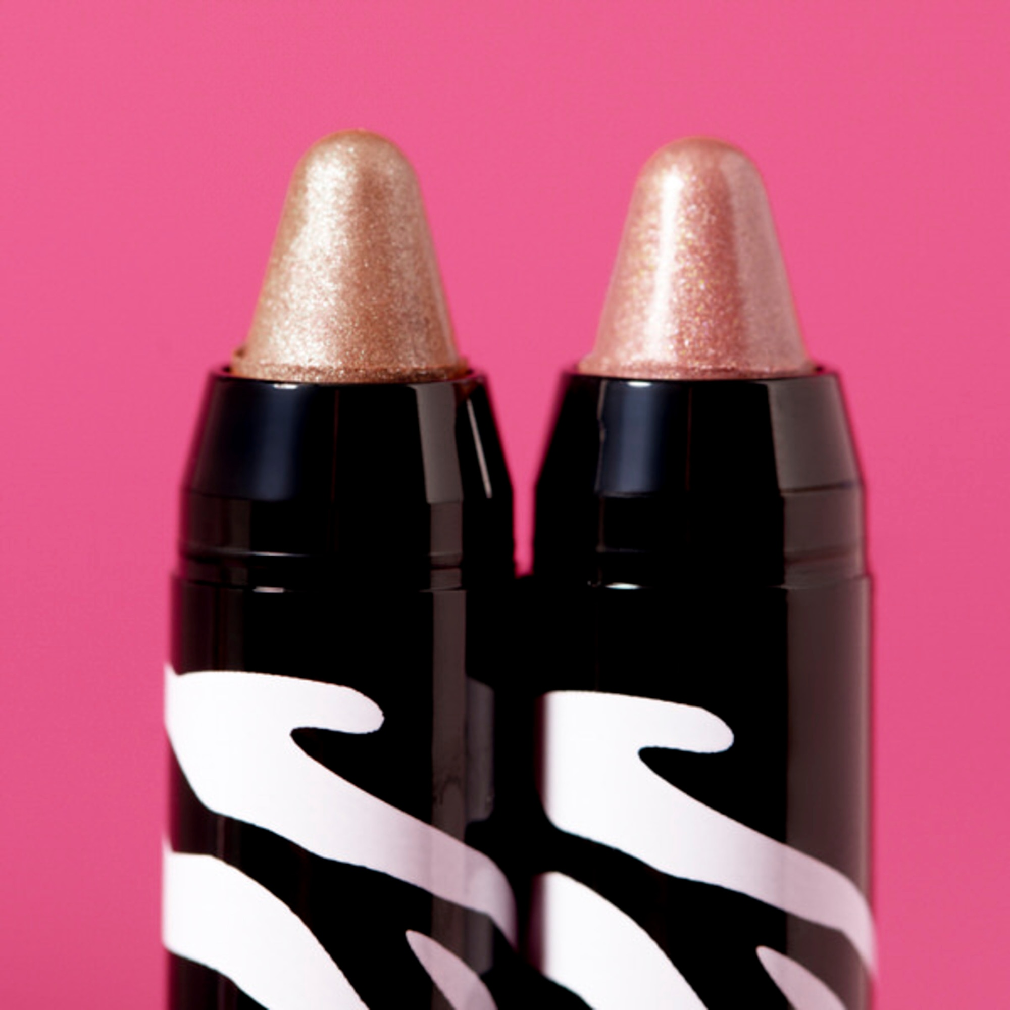 Dlouhodržící voděodolné líčidlo na oči