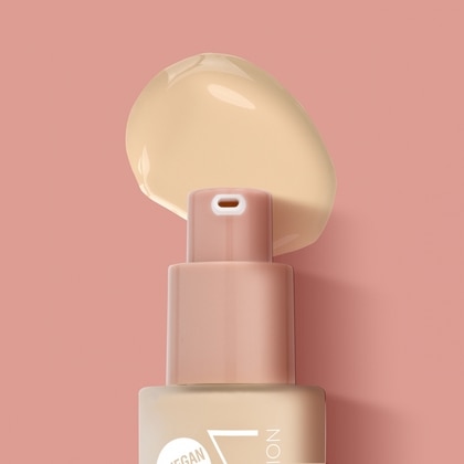  Nam SMART FLAWLESS FOUNDATION Make-up  1 of 5 