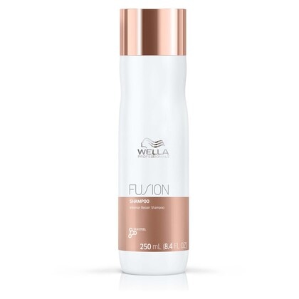 250 ML Wella Professionals FUSION INTENSE REPAIR SHAMPOO Regenerační šampon pro poškozené vlasy 1 of 1