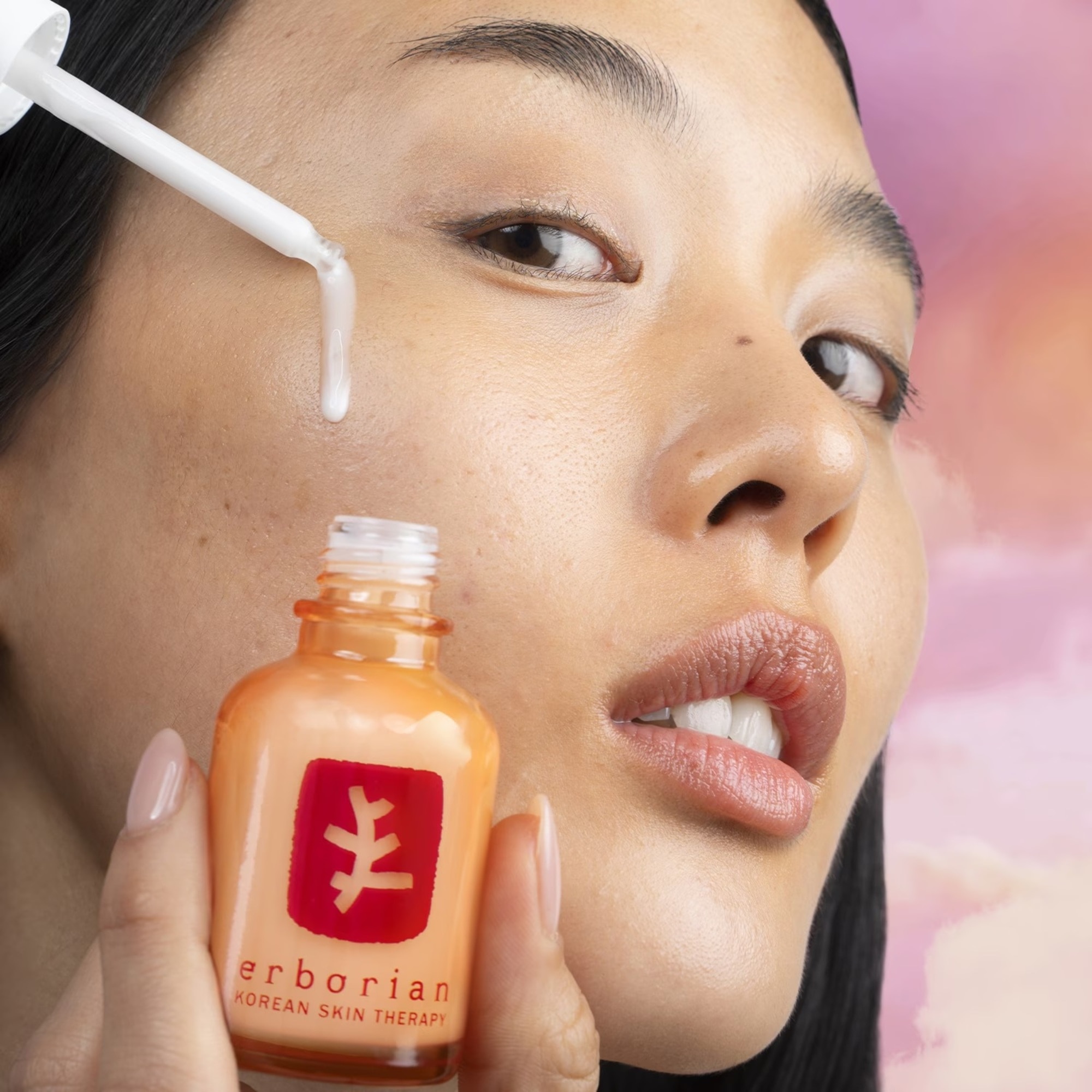 Víceúčelové noční sérum