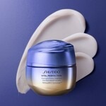 50 ML SHISEIDO VITAL PERFECTION Zpevňující noční pokročilý krém 3 of 5 Zpevňující noční pokročilý krém