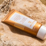 150 ML Sisley SELF TANNING HYDRATING BODY SKIN CARE Samoopalovací hydratační péče na tělo 4 of 5 Samoopalovací hydratační péče na tělo