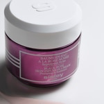 50 ML Sisley BLACK ROSE SKIN INFUSION CREAM Denní rozjasňující péče o pleť 4 of 7 Denní rozjasňující péče o pleť