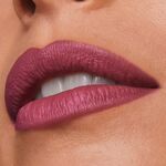 Estée Lauder PURE COLOR LIPSTICK MATTE Matná rtěnka 2 of 3 Matná rtěnka