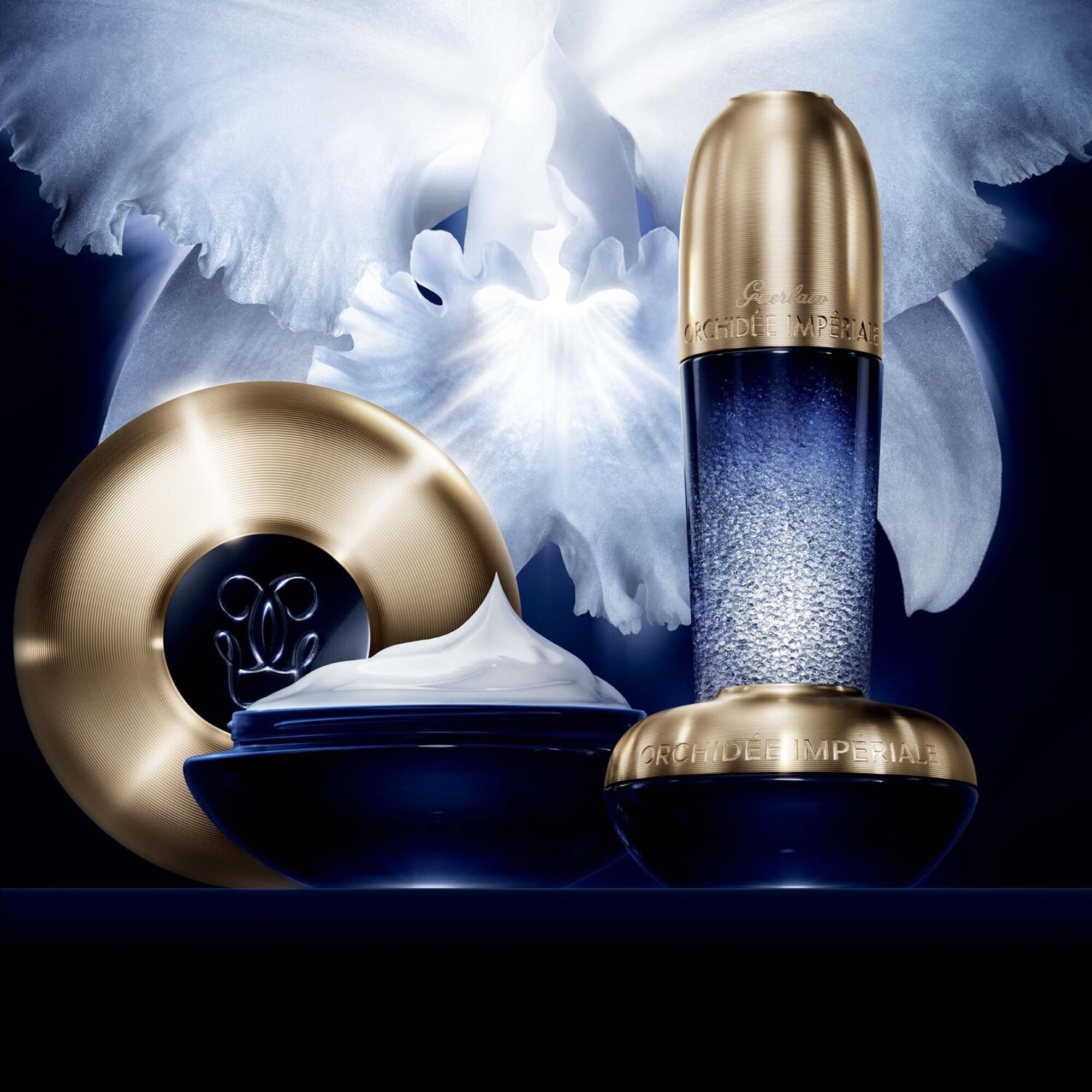 Komplexní matující emulze