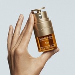 20 ML Clarins DOUBLE SERUM EYE Intenzivní sérum proti stárnutí očního okolí  2 of 3 Intenzivní sérum proti stárnutí očního okolí