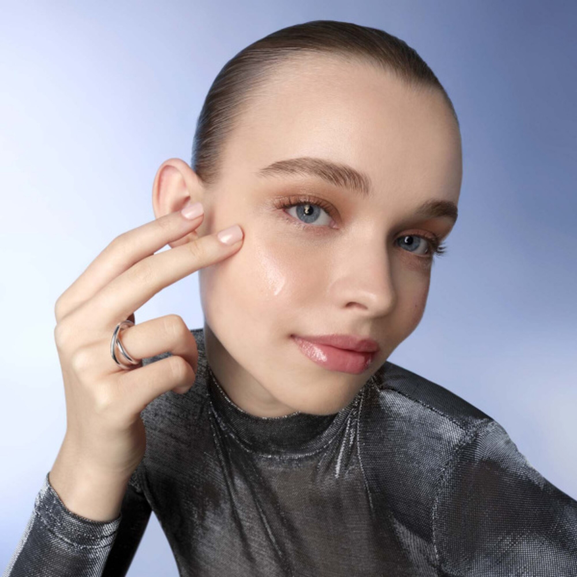 20 ML Lancôme GÉNIFIQUE ULTIMATE SERUM Pleťové sérum  1 of 5 