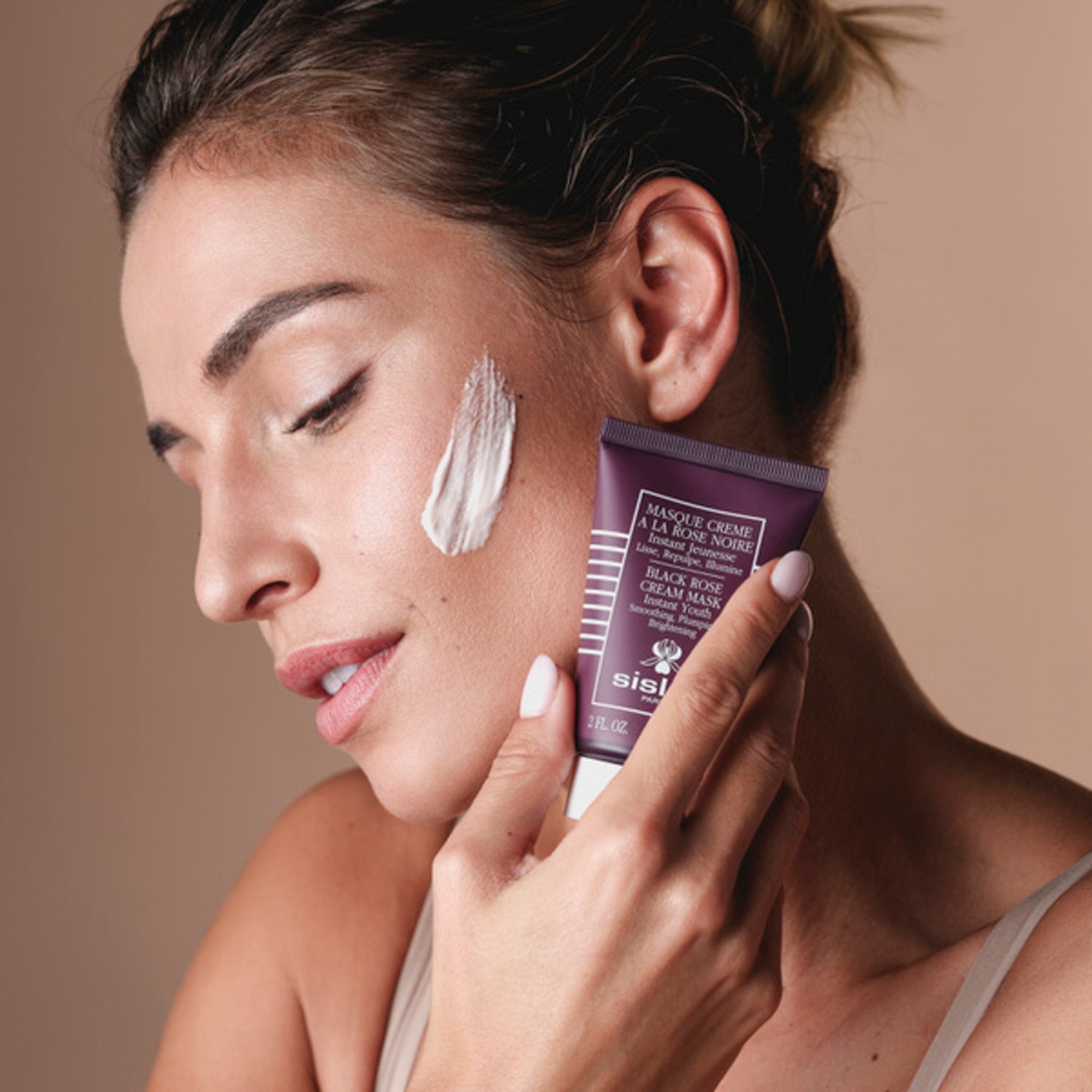 Omlazující pleťová maska