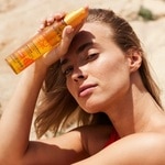 150 ML Nuxe SUN Opalovací olej na tělo s velmi vysokou ochranou SPF 50 2 of 3 Opalovací olej na tělo s velmi vysokou ochranou SPF 50
