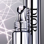 15 ML Dior DIOR CAPTURE PRO-COLLAGEN SHOT Liftingová oční péče s biotechnologickým fragmentem kolagenu 3 of 5 Liftingová oční péče s biotechnologickým fragmentem kolagenu
