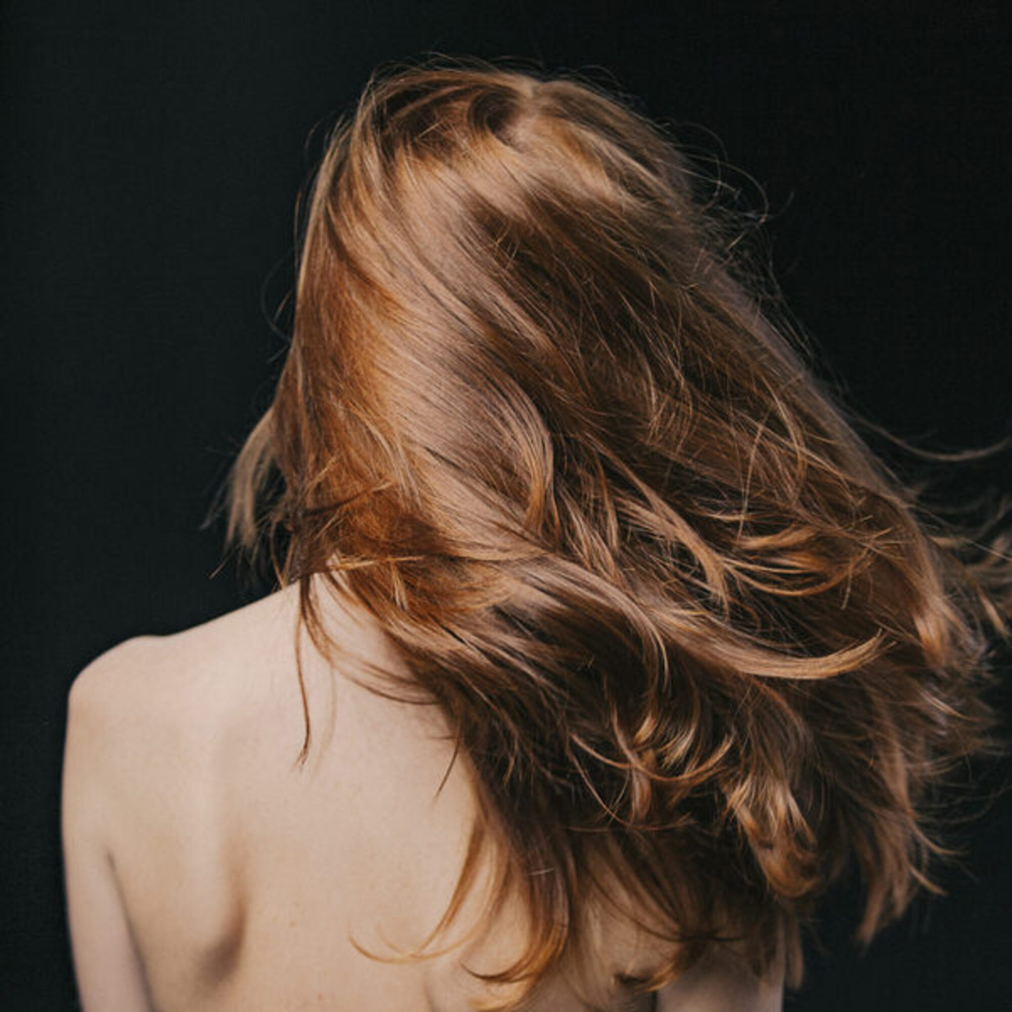 Revitalizující a uhlazující šampon