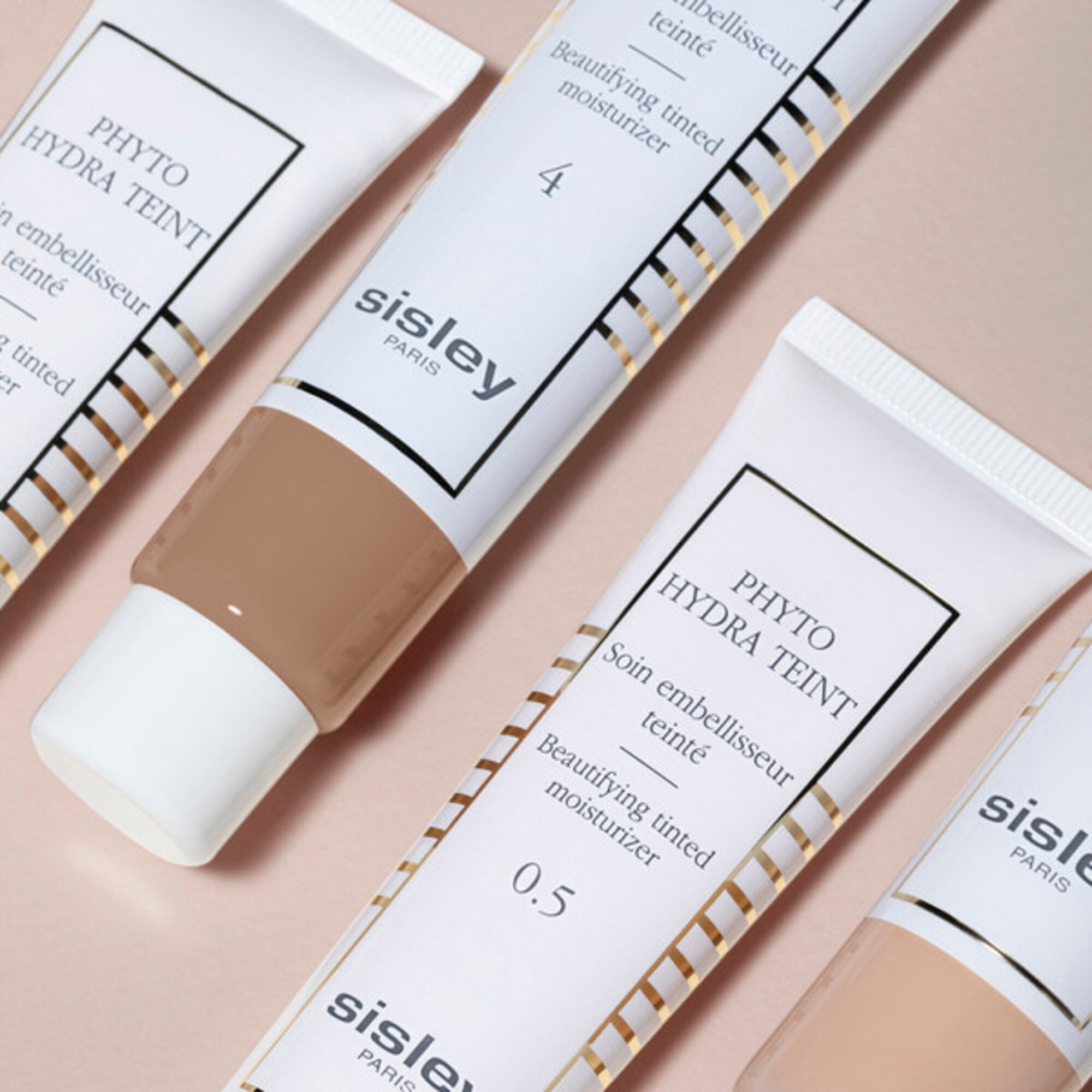 Zkrášlující tónovací hydratační krém s SPF 15