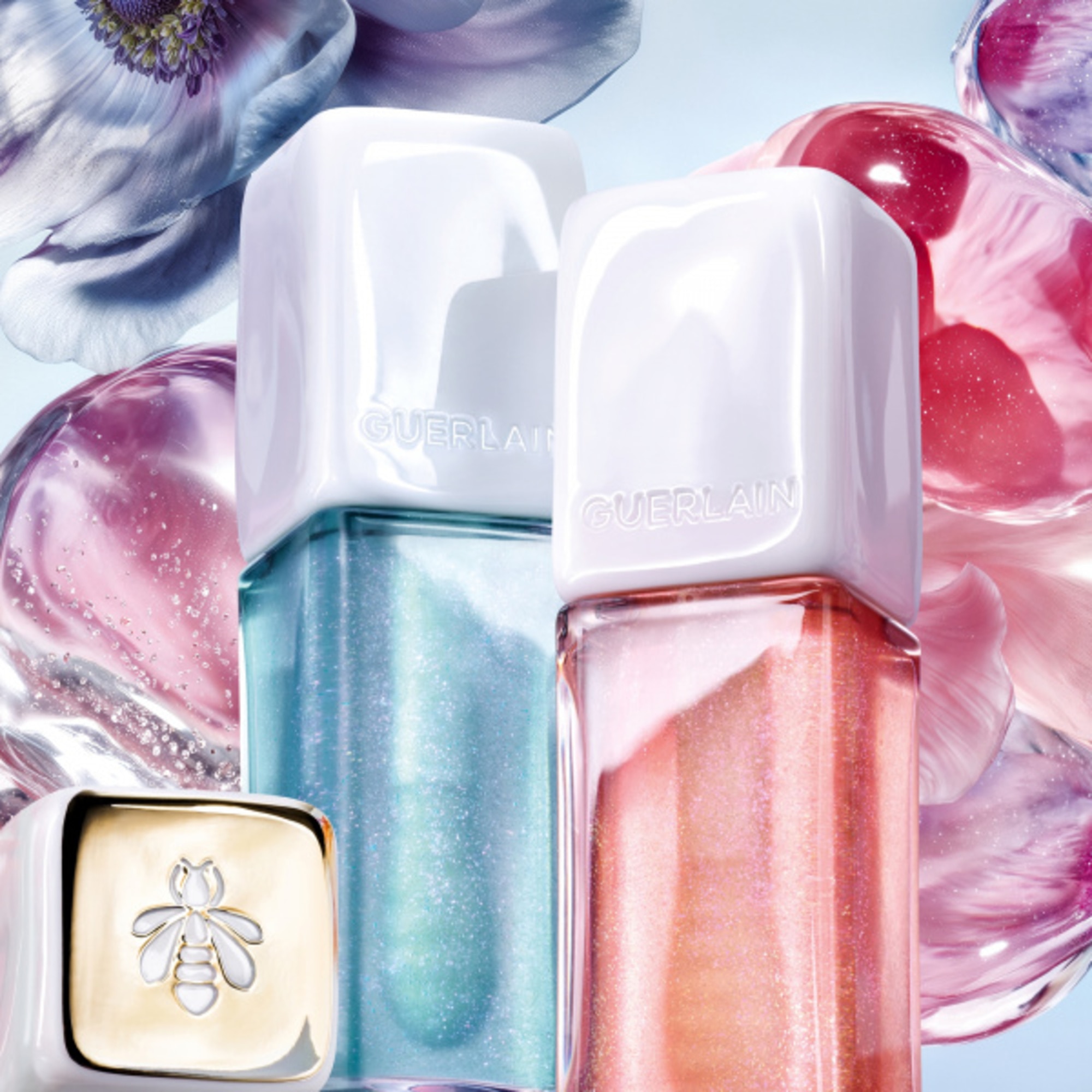  GUERLAIN KISSKISS BEE GLOW PLUMP Vyplňující péče o rty s medem  2 of 4 Vyplňující péče o rty s medem