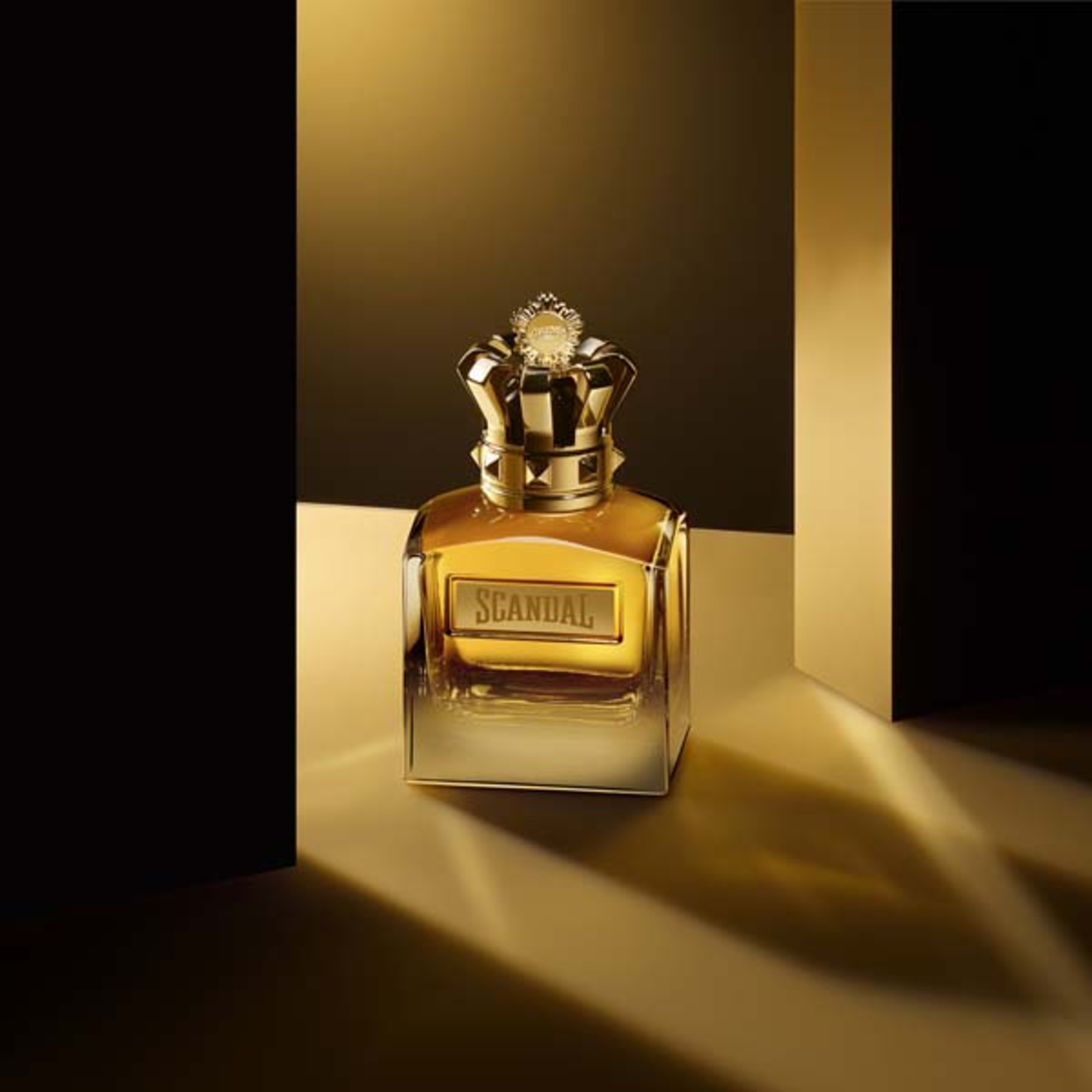 100 ML Jean Paul Gaultier SCANDAL ABSOLU Parfémovaná voda pro muže 1 of 5