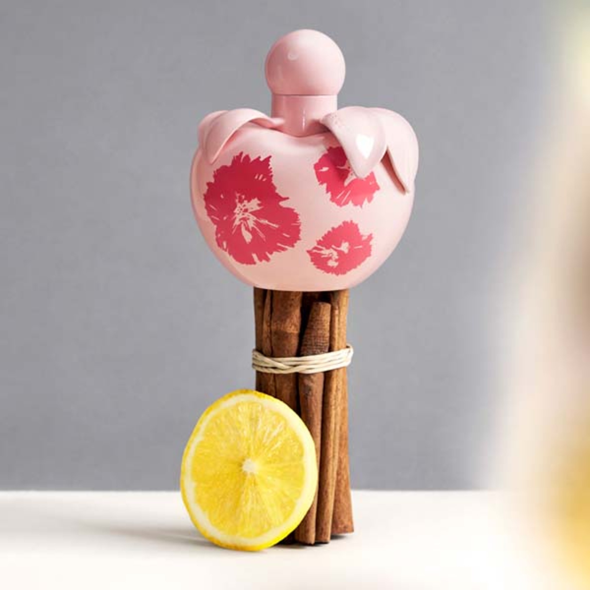 Toaletní voda pro ženy