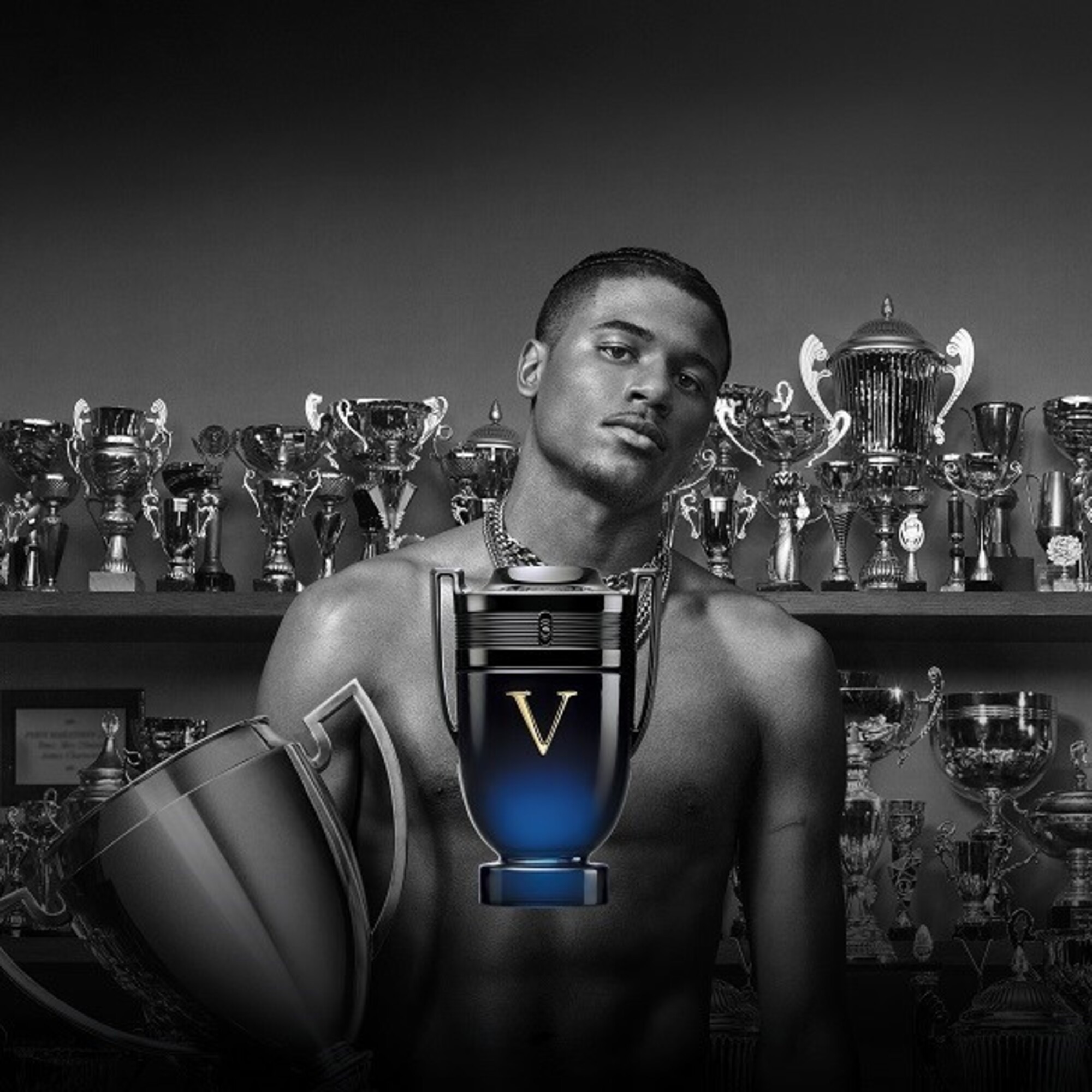100 ML RABANNE INVICTUS VICTORY ELIXIR Parfém pro muže  3 of 8 Parfém pro muže