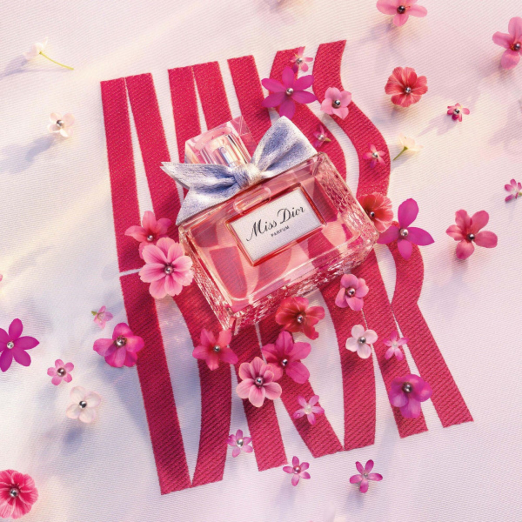 125 ML Dior MISS DIOR Parfém 1 of 4
