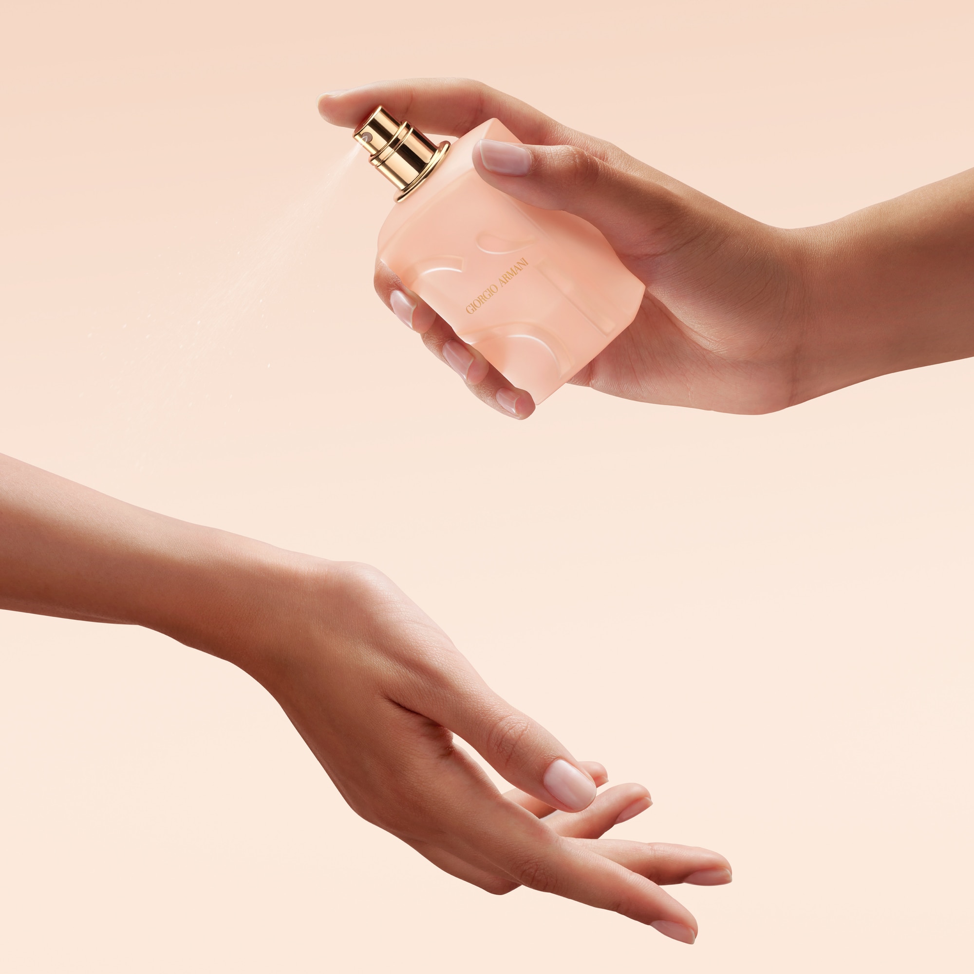 100 ML Armani SÍ NUDE BLOOM Parfémovaná voda 1 of 4