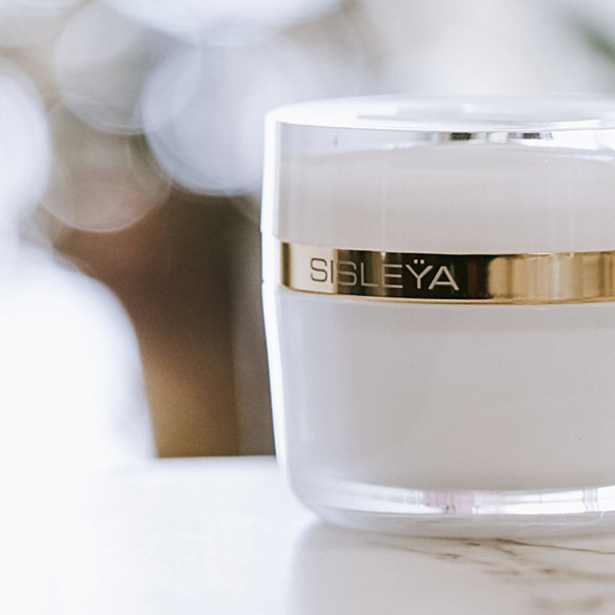 Denní a noční krém proti vráskám pro suchou pleť