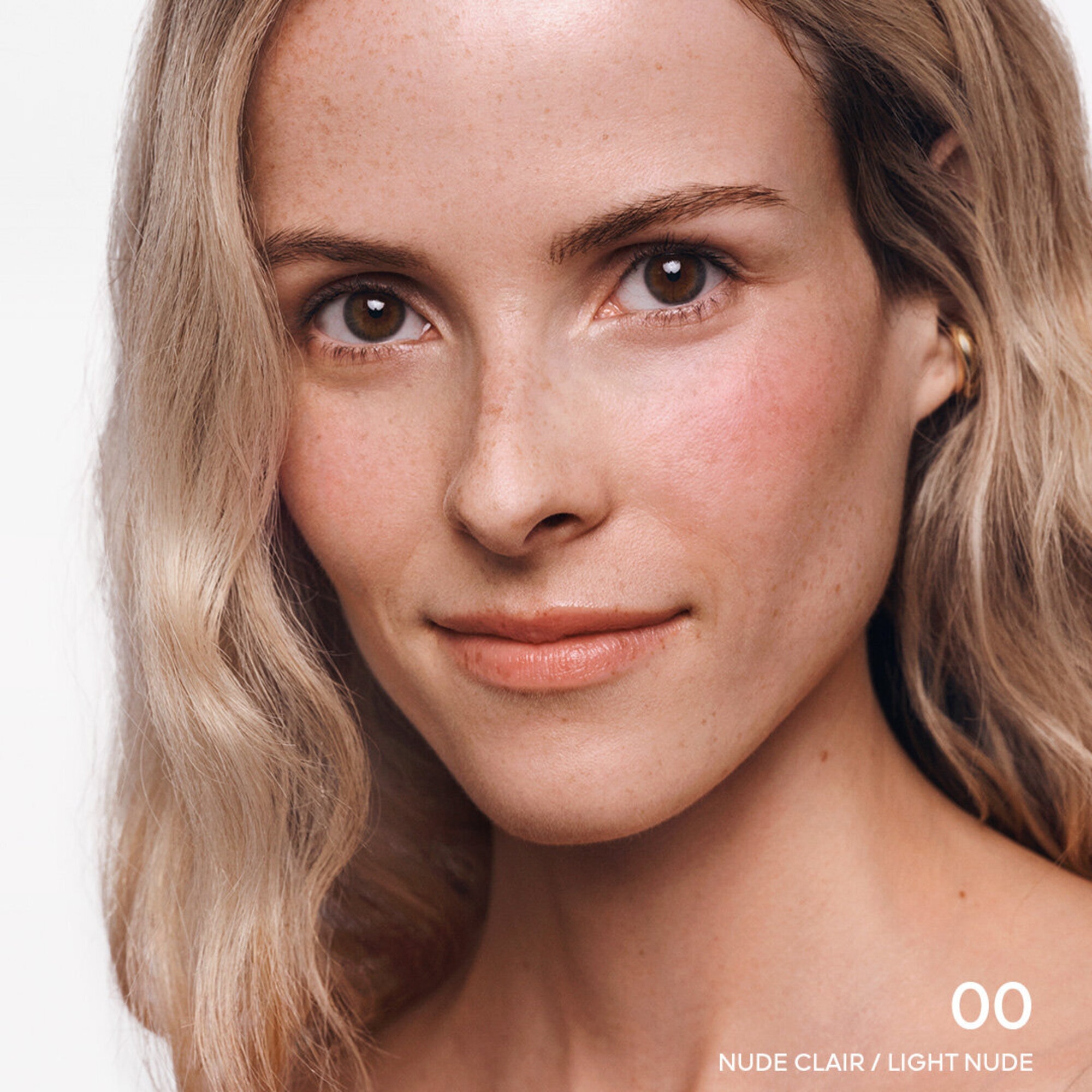 Pudrová tvářenka pro zdravý lesk