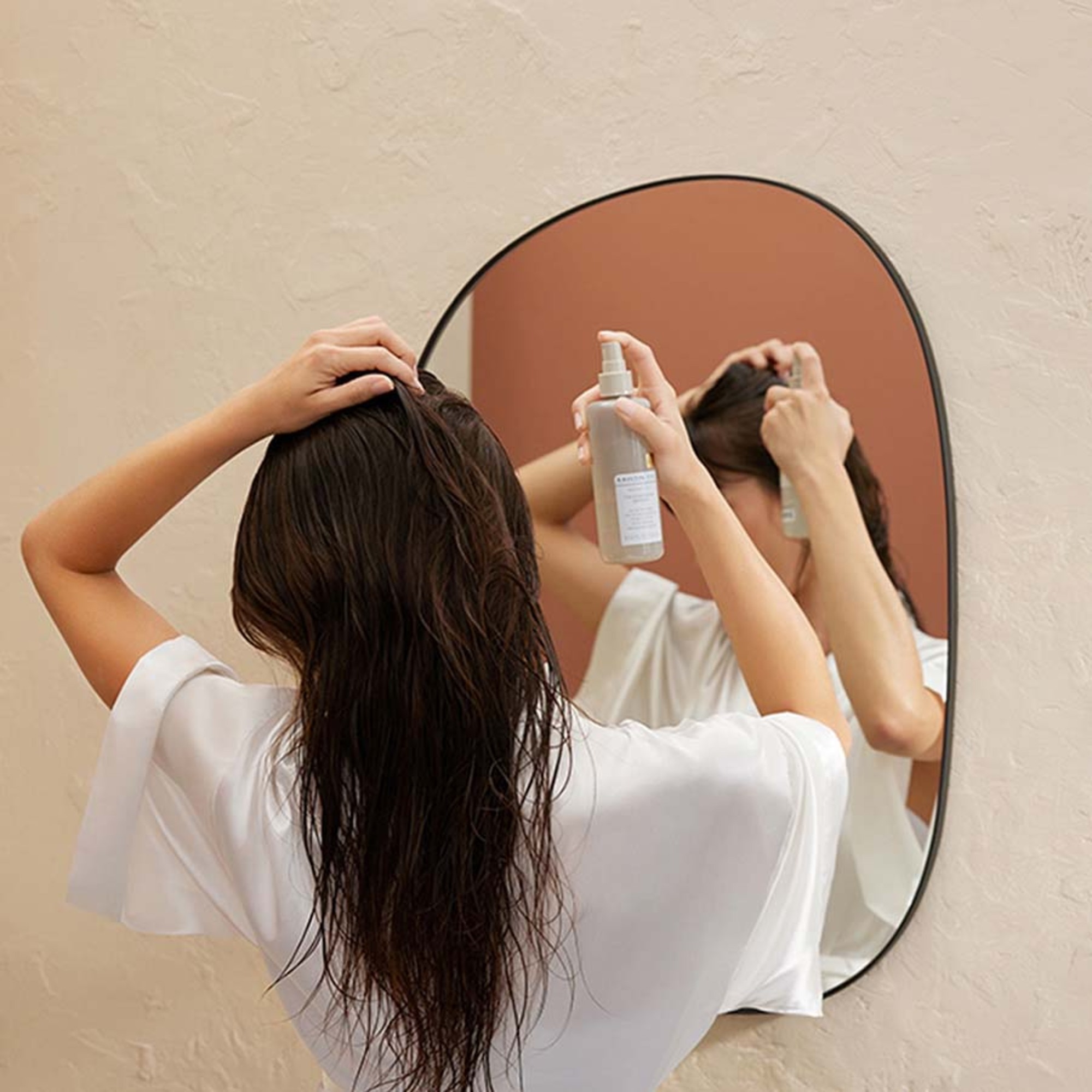 Sprej pro objem vlasů