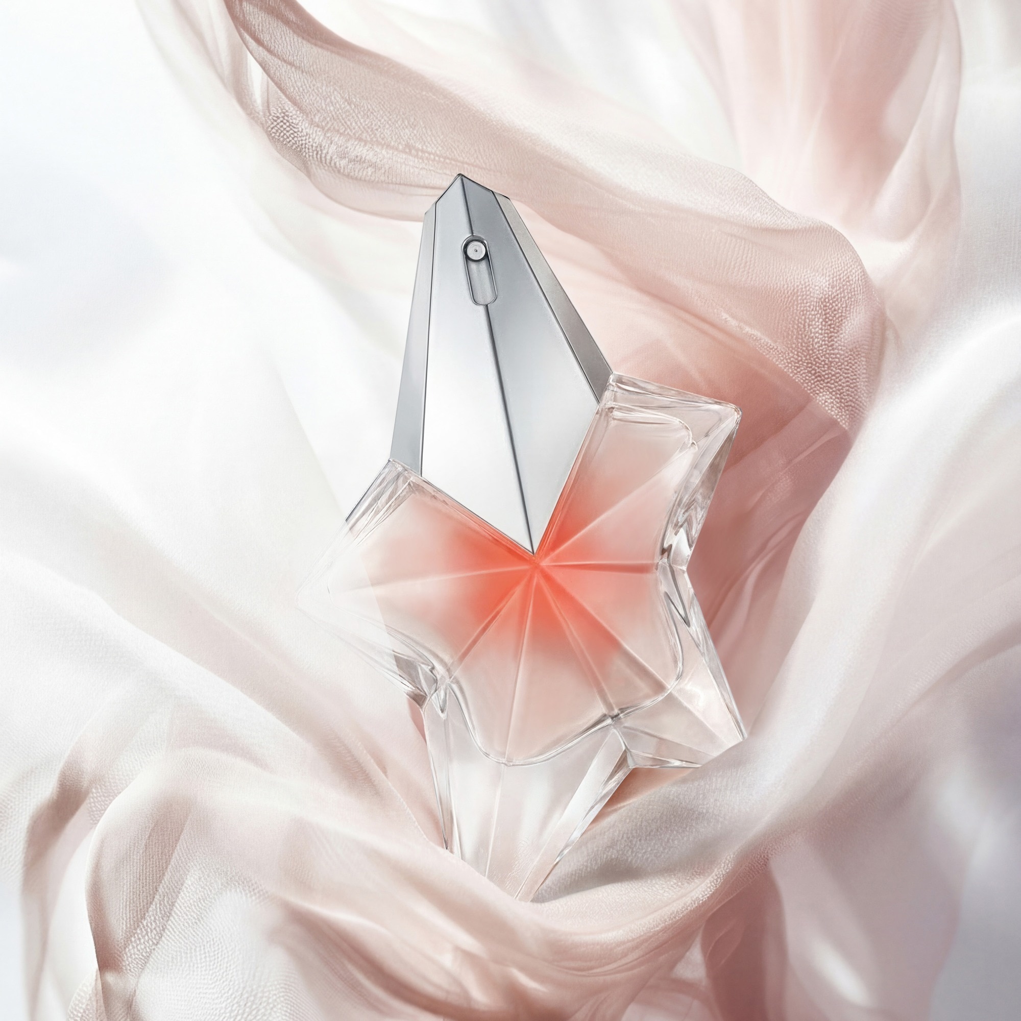 25 ML MUGLER ANGEL BLUSH Parfémovaná voda  1 of 8 