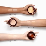 GUERLAIN TERRACOTTA LUMINIZER Rozjasňující pudr - 96% složek přírodního původu 3 of 3 Rozjasňující pudr - 96% složek přírodního původu