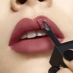 Yves Saint Laurent TATOUAGE COUTURE Rtěnka  3 of 3 Rtěnka
