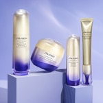 15 G SHISEIDO VITAL-PERFECTION UPLIFTING AND FIRMING EYE CREAM Zpevňující oční krém proti vráskám  2 of 3 Zpevňující oční krém proti vráskám
