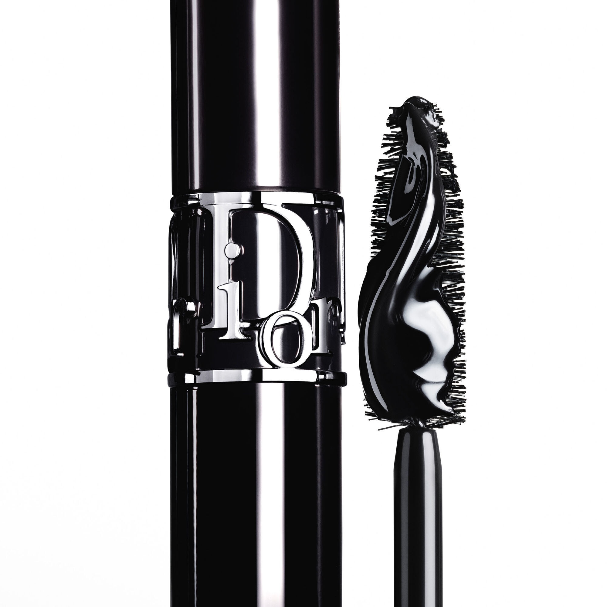 Dior DIORSHOW Řasenka pro větší objem 4 of 6 Řasenka pro větší objem