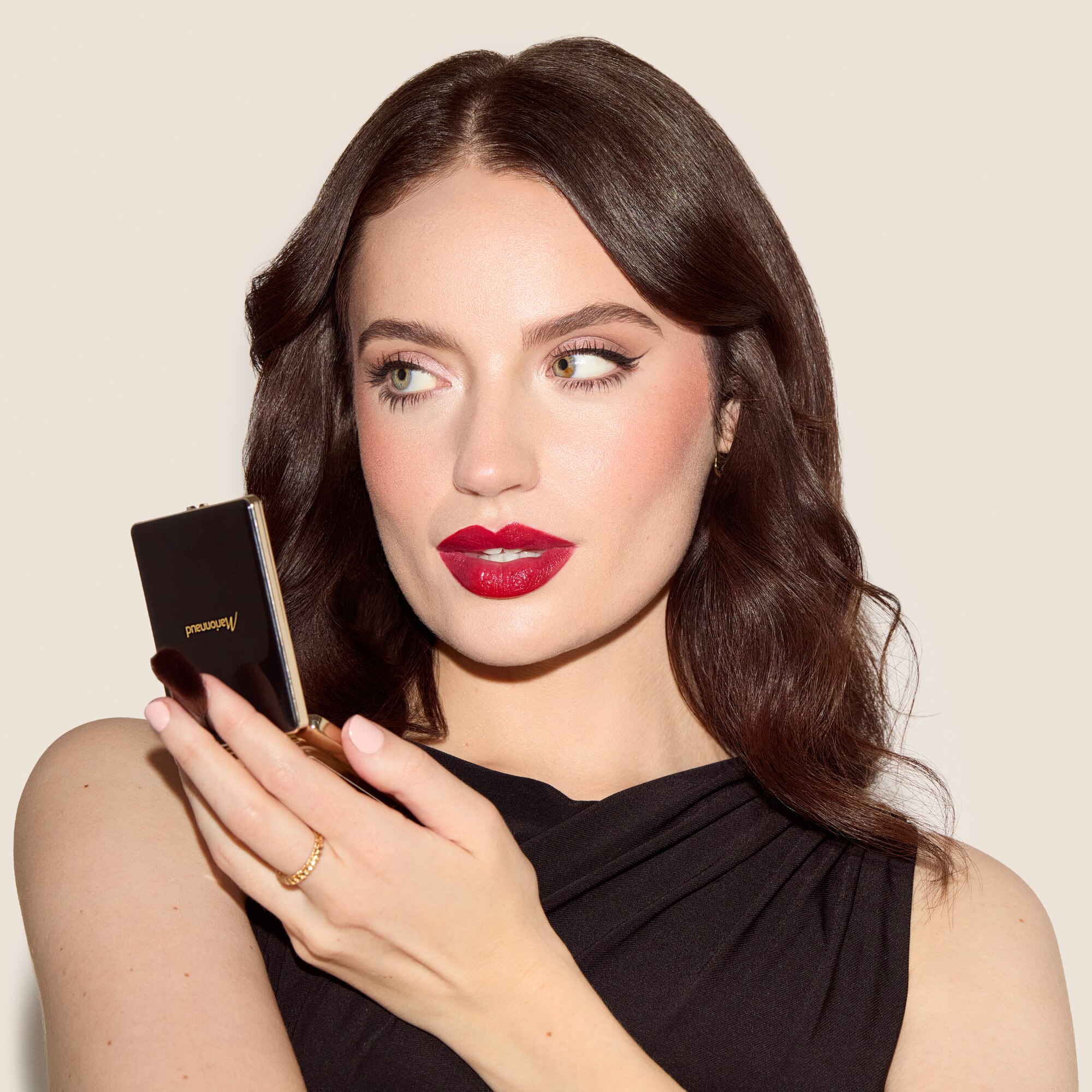 Rozjasňující tvářenka