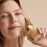 60 KS Elizabeth Arden ADVANCED CERAMIDE CAPSULES DAILY YOUTH EYE RESTORING SERUM Oční sérum  2 of 8 Oční sérum