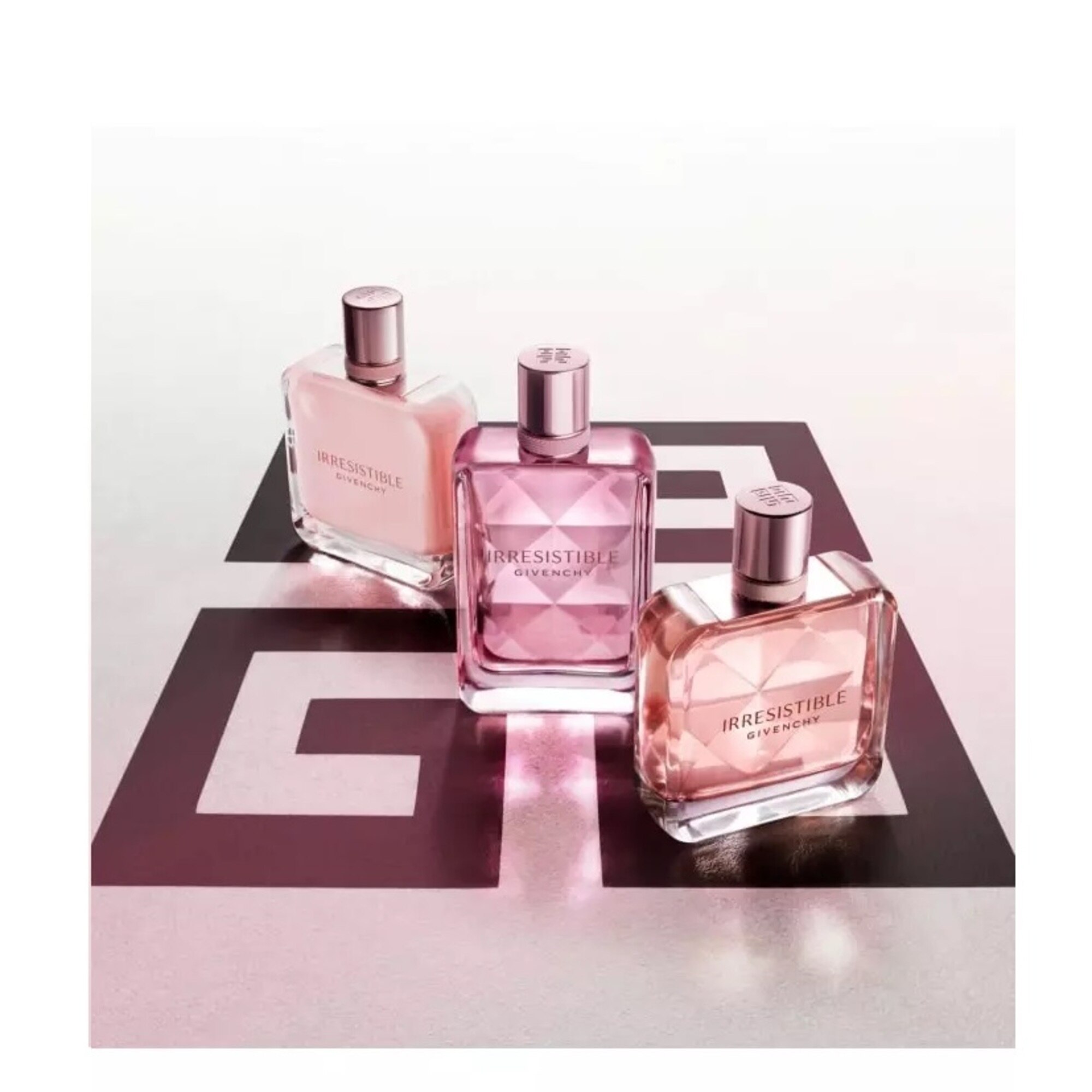50 ML GIVENCHY IRRESISTIBLE VERY FLORAL Parfémovaná voda pro ženy  1 of 3 