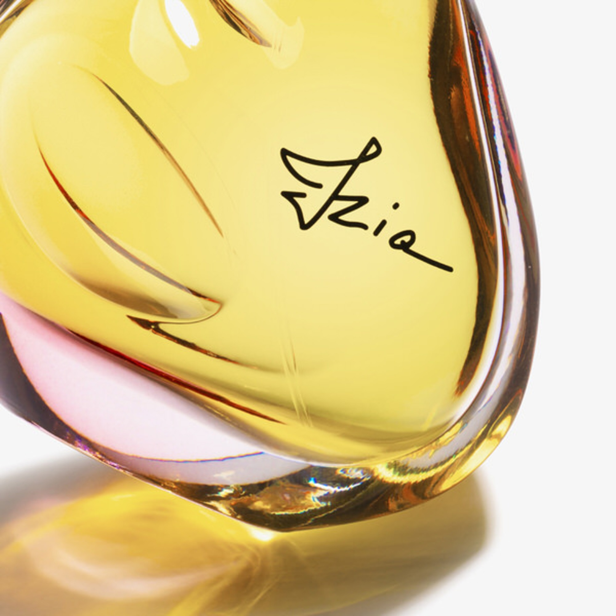 100 ML Sisley IZIA Parfémovaná voda pro ženy 1 of 6