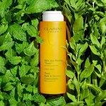 200 ML Clarins TONIC BATH SHOWER CONCENTRATE Sprchový gel s esenciálními oleji 3 of 3 Sprchový gel s esenciálními oleji