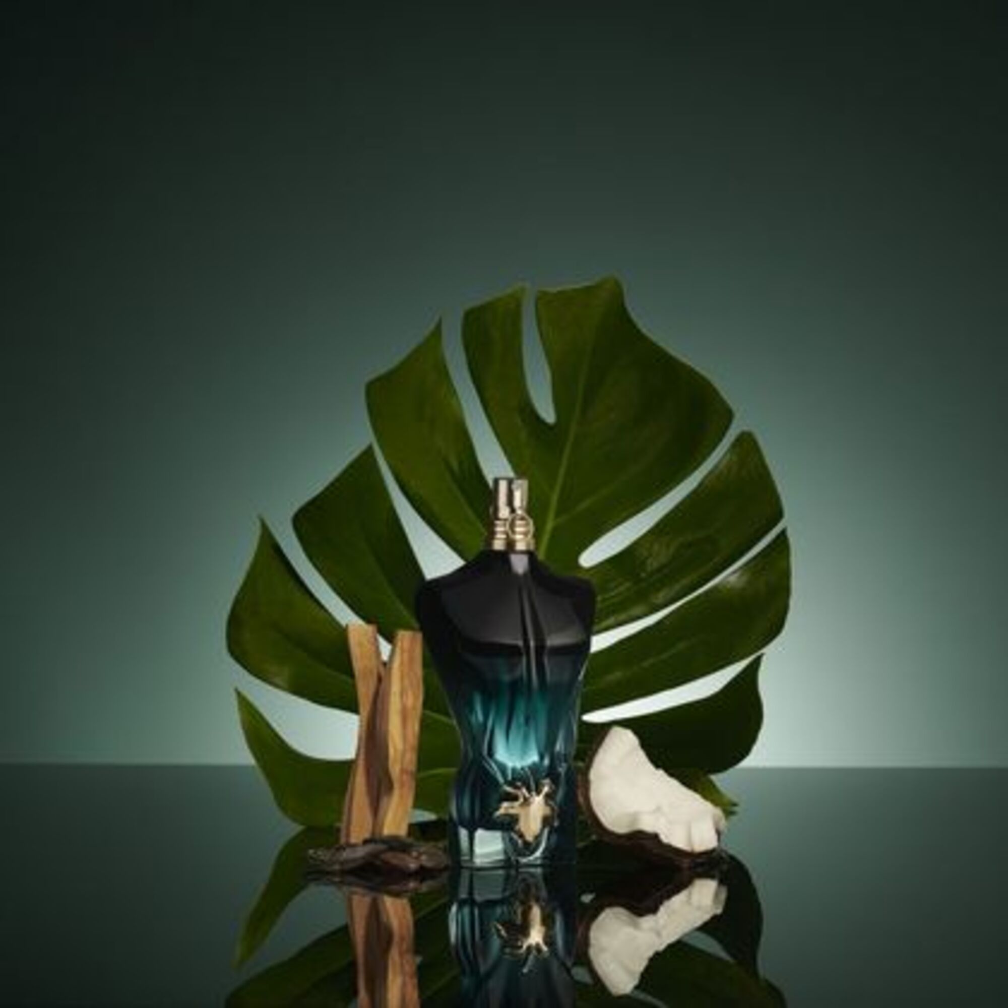 125 ML Jean Paul Gaultier LE BEAU LE PARFUM Parfémovaná voda pro muže  2 of 6 Parfémovaná voda pro muže