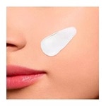 50 ML Clarins HYDRA ESSENTIEL CREAM SPF15 Hydratační krém 3 of 3 Hydratační krém