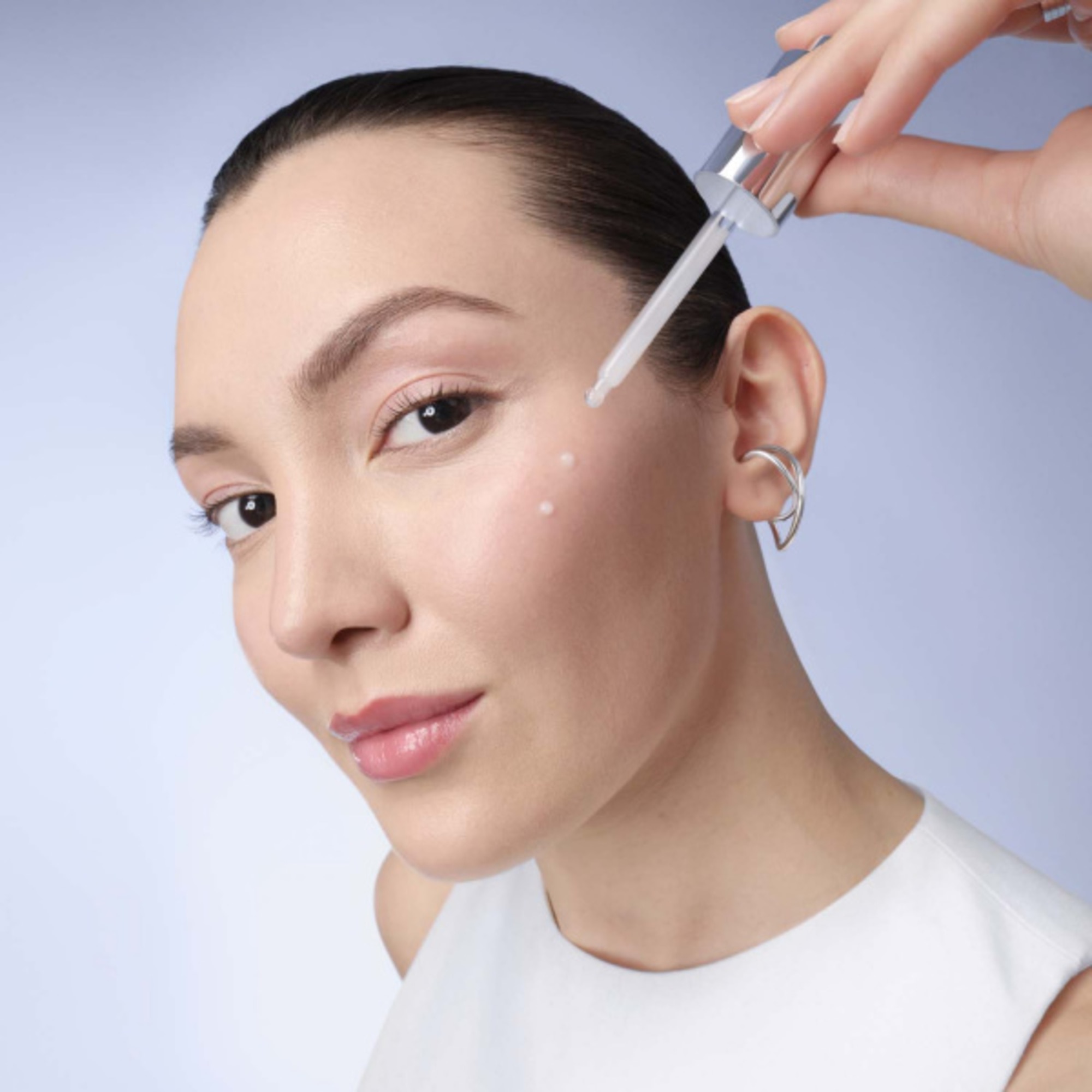 Náplň pleťového séra