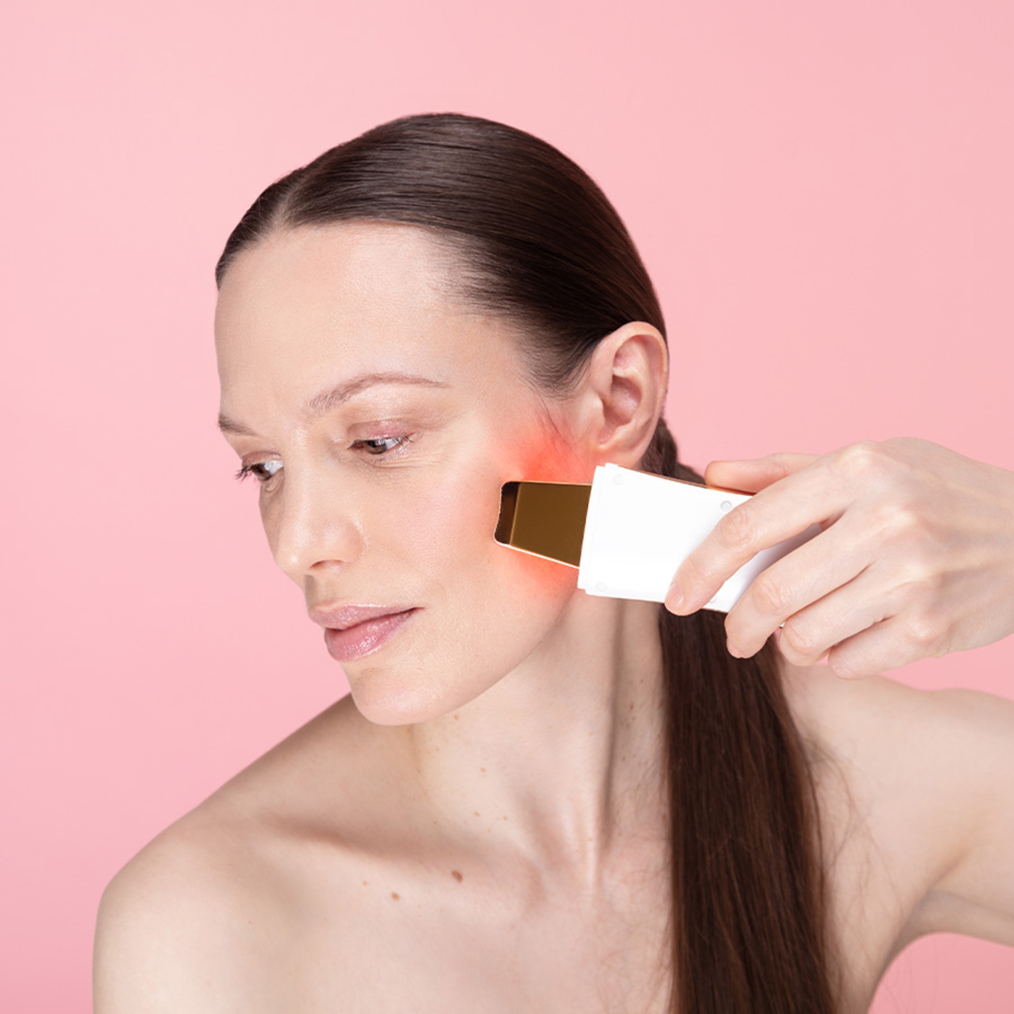 Rituální peeling plus 24karátové zlato