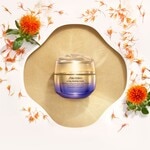 50 ML SHISEIDO VITAL PERFECTION Zpevňující pokročilý krém pro suchou pleť  5 of 6 Zpevňující pokročilý krém pro suchou pleť